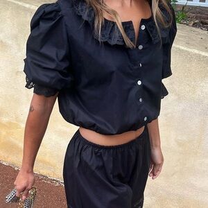 New Laneway the Label Antique Blouse in Noir